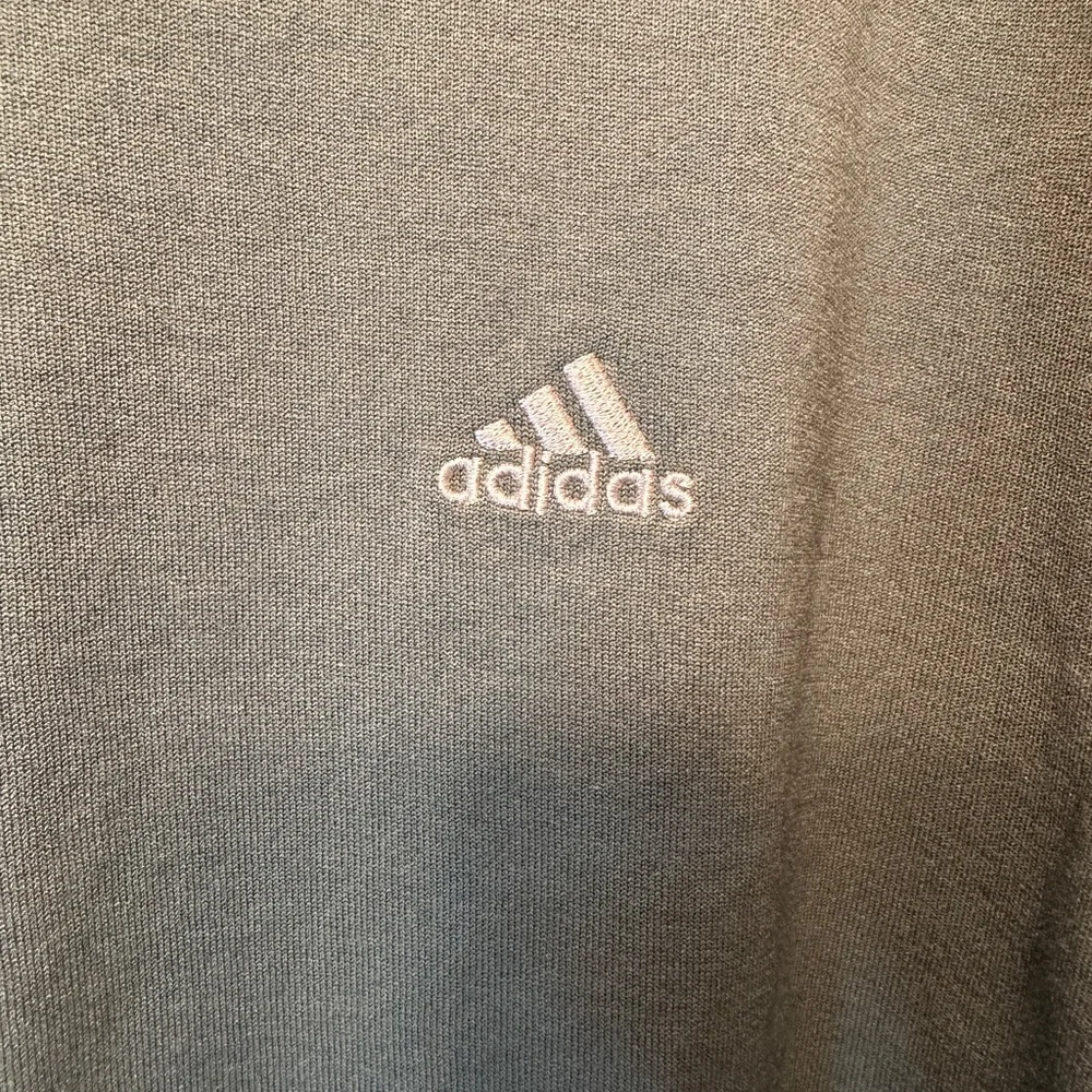 Vintage 90s Adidas Men’s Size XL 3‎ Stripes V Neck Jersey Shirt Green